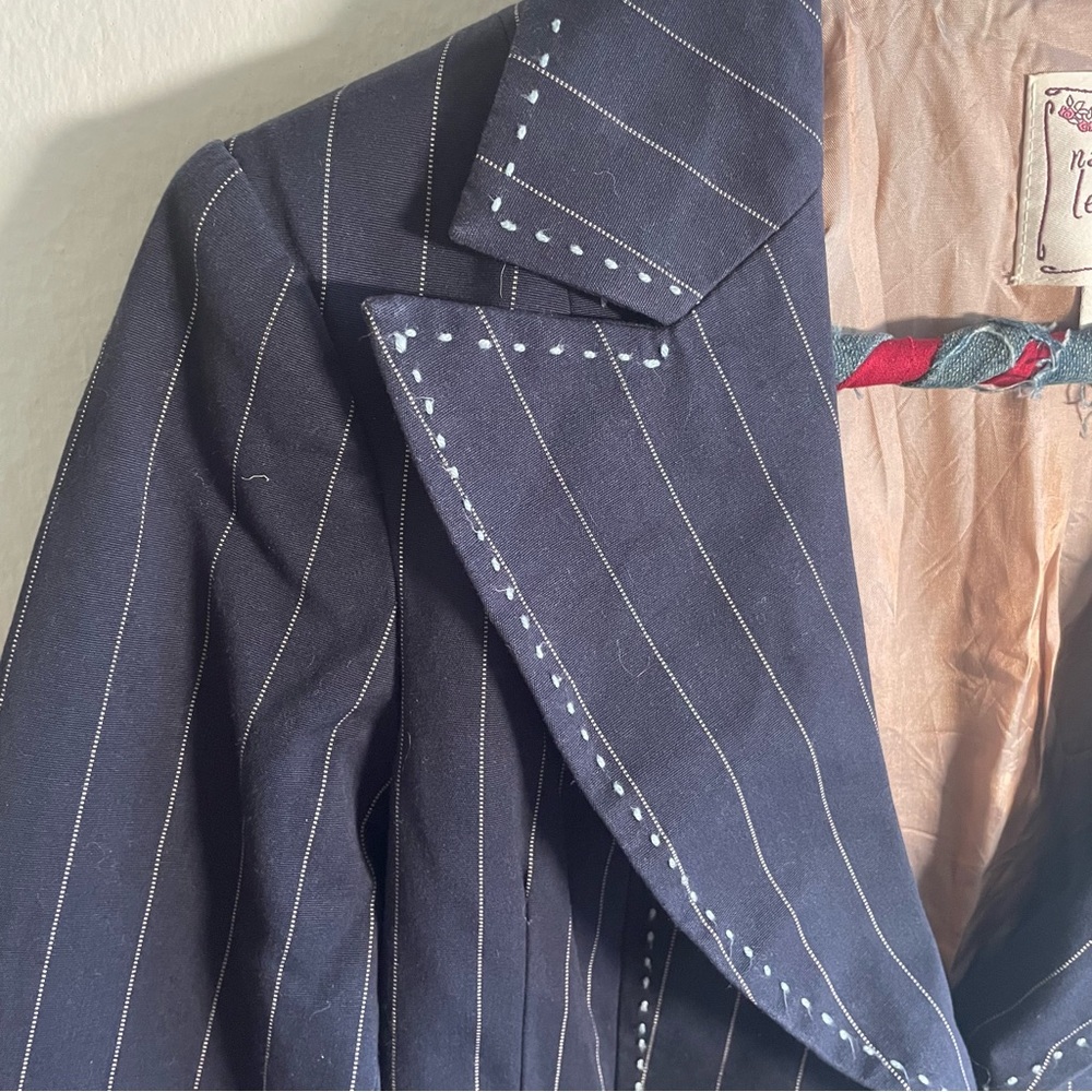 SOLD Nanette Lepore Pinstripe Blazer Professional with cute blue embroidery - Picture 8 of 15